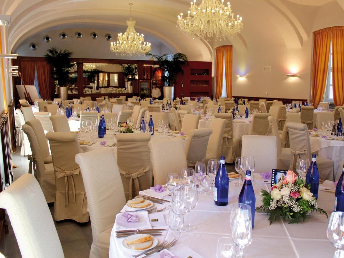 Montaldo Castle & Resort Montaldo Torinese 외부 사진